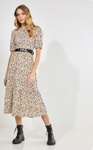 Look coringa: Vestido Midi Animal Print