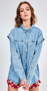 Looks coringas Overshirt Jeans com detalhe no Ombro